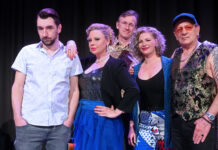 Bitte anhalten: Lach-Alarm beim Tschauner! Katharina Strasser & Band bieten witzigen Austropop (Bild: Dietmar Lipkovich).
