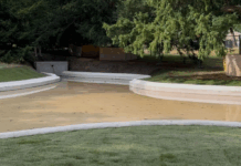 Der sanierte Maxingteich lädt wieder zur Erholung ein Der revitalisierte Teich im Maxingpark wurde kürzlich mit Wasser befüllt © BV13