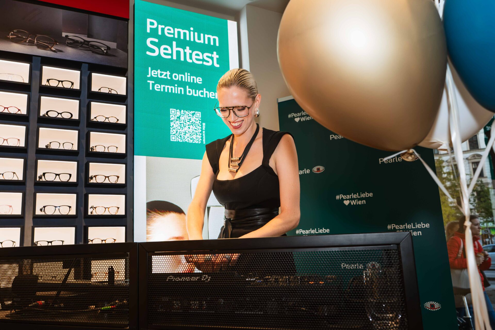 Lou-Anne Gleissenebner alias DJ MamaLou