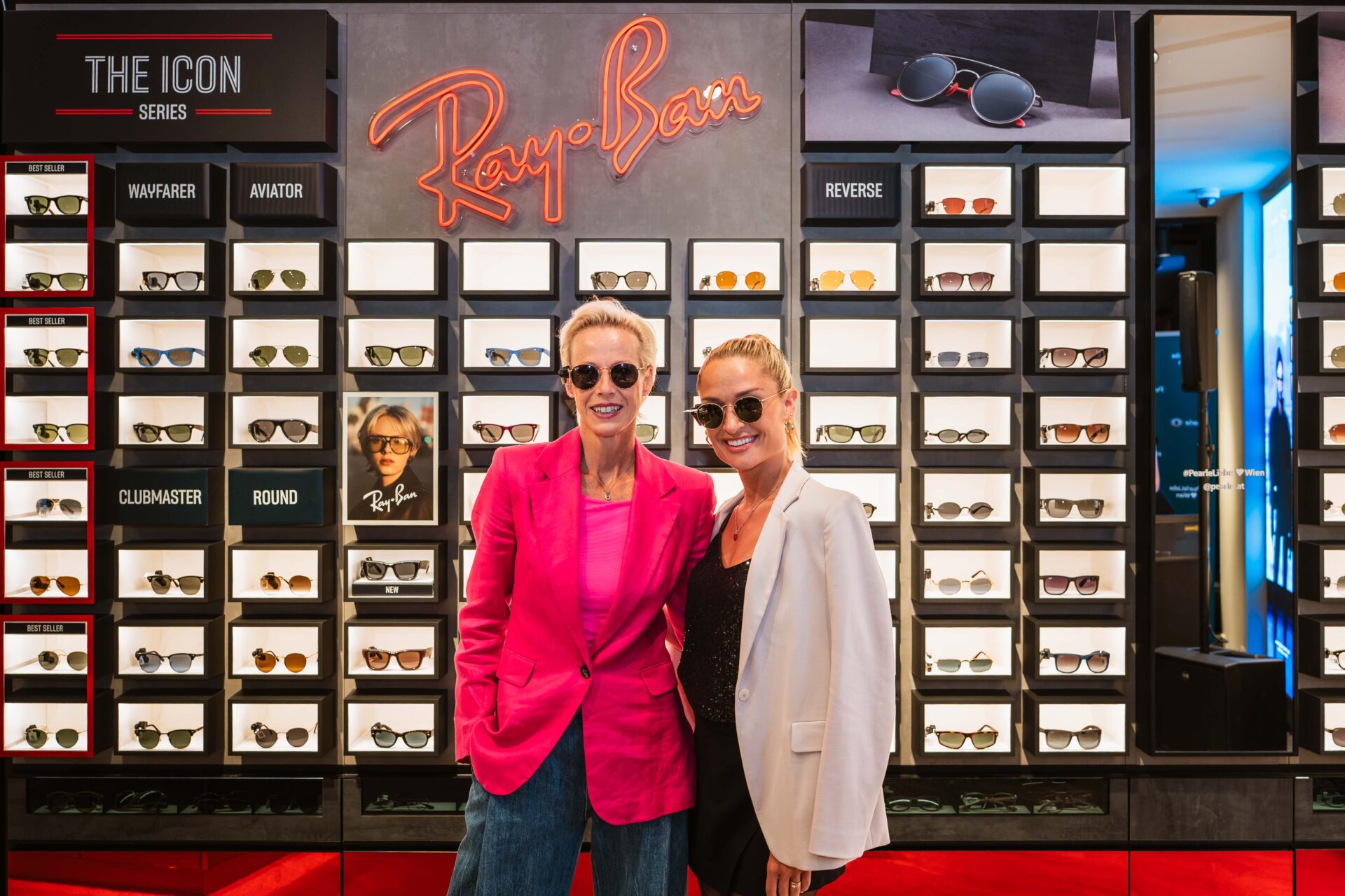 Martina Gleissenebner-Teskey und Corinna Kamper-Campisi