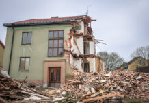Drama in der City durch Teileinsturz eines Hauses! Istock-Symbolbild: Plötzlich stürzte ein Teil eines Wohnhauses in sich zusammen.