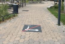 Rücksicht: Scooter-Verbot im Leopold-Rister-Park Neue Bodenmarkierung zum Scooter-Verbot im Leopold-Rister-Park (Bild: BV 5).