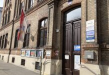 Per Podcast geht es akustisch durch den 10. Bezirk Das Amtshaus ist das politische Zentrum von Favoriten © Berger