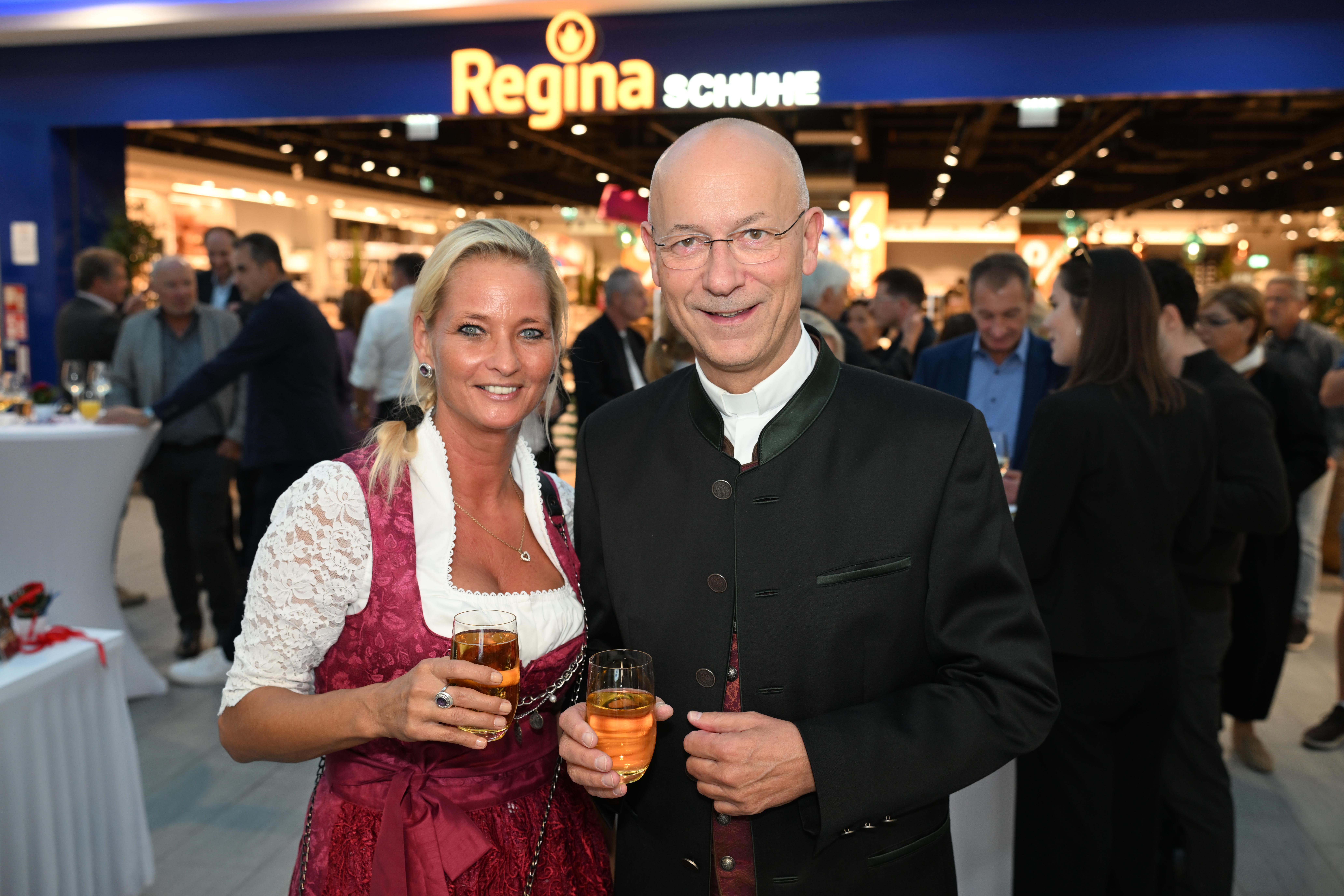 Toni Faber mit Begleitung Natalie